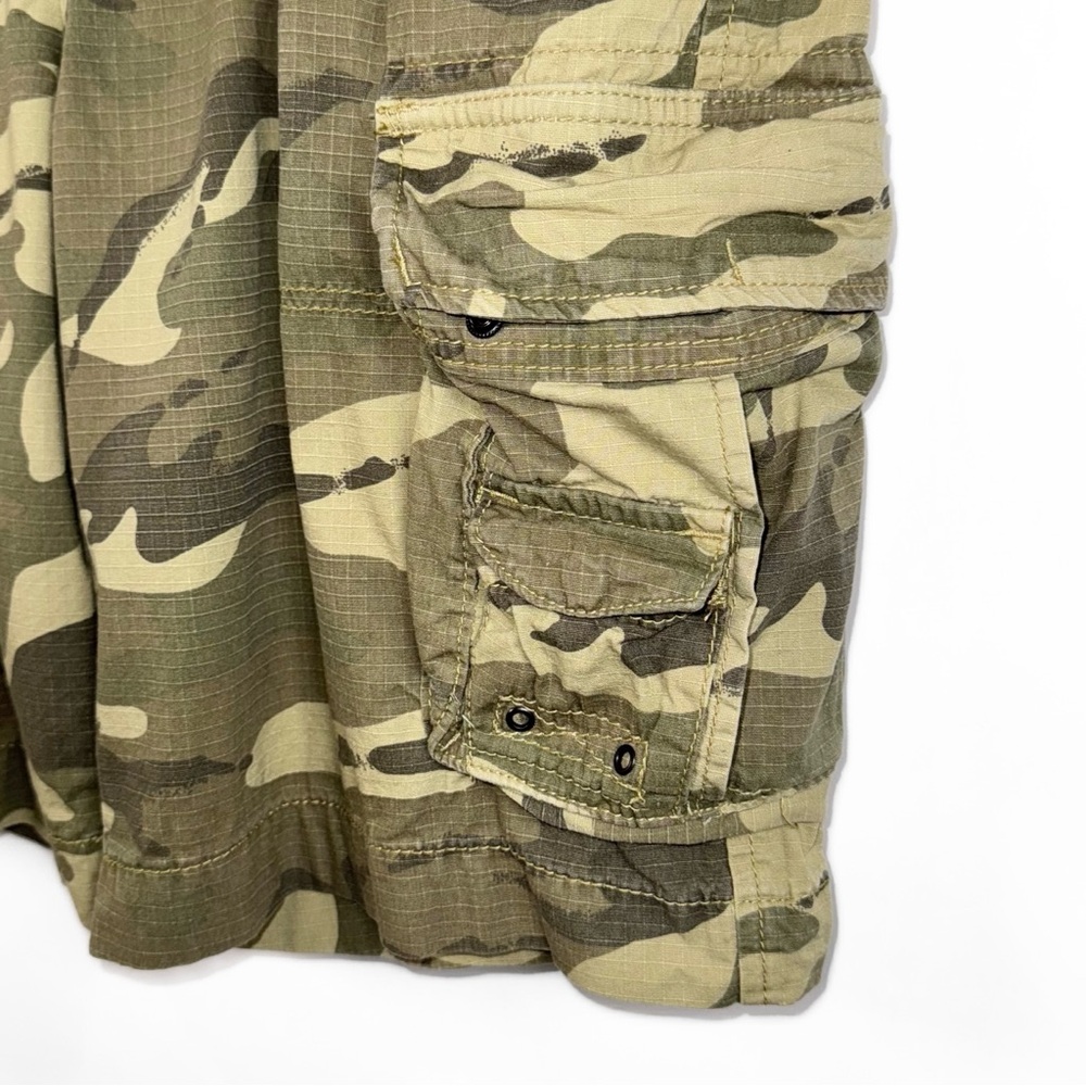 Aeropostale Mens Camouflage Cargo Shorts 42 - Picture 3 of 9